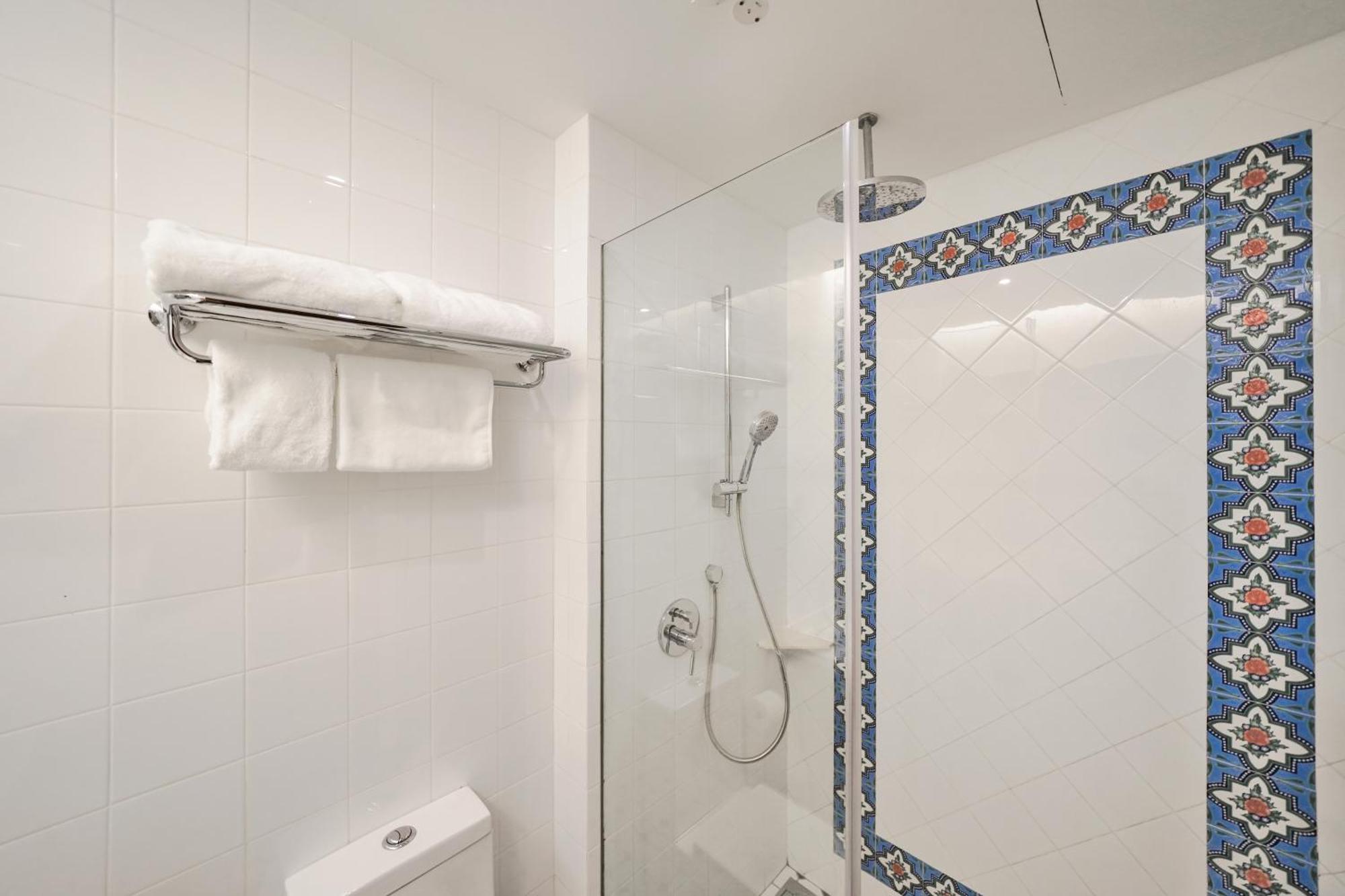 Stories Joo Chiat, A Hotel By Cove - Paya Lebar, Singapore - Newly Renovated Room photo
