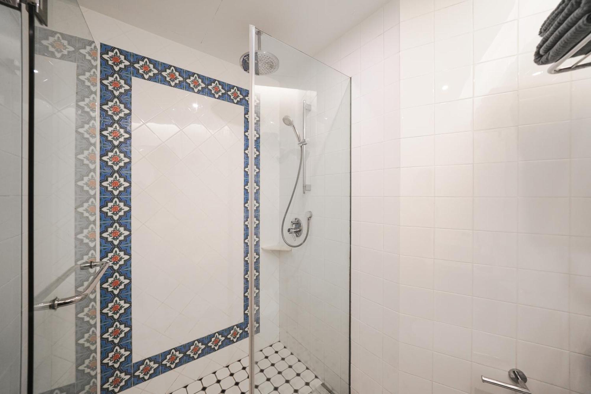 Stories Joo Chiat, A Hotel By Cove - Paya Lebar, Singapore - Newly Renovated Room photo